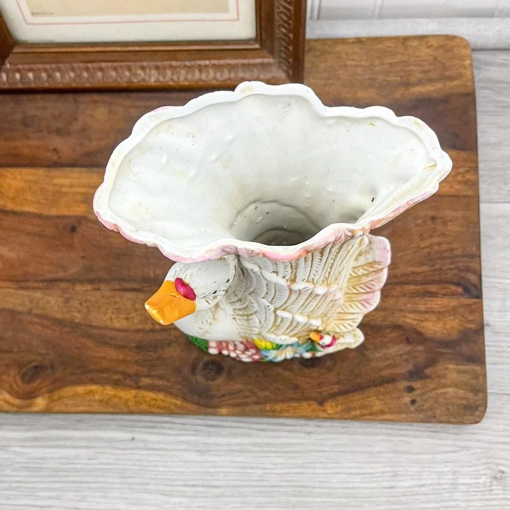 Vintage Ceramic Swan Vase Planter: White Goose‎ Decor